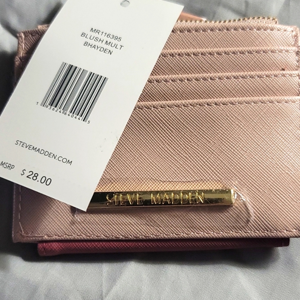 Steve madden wallet